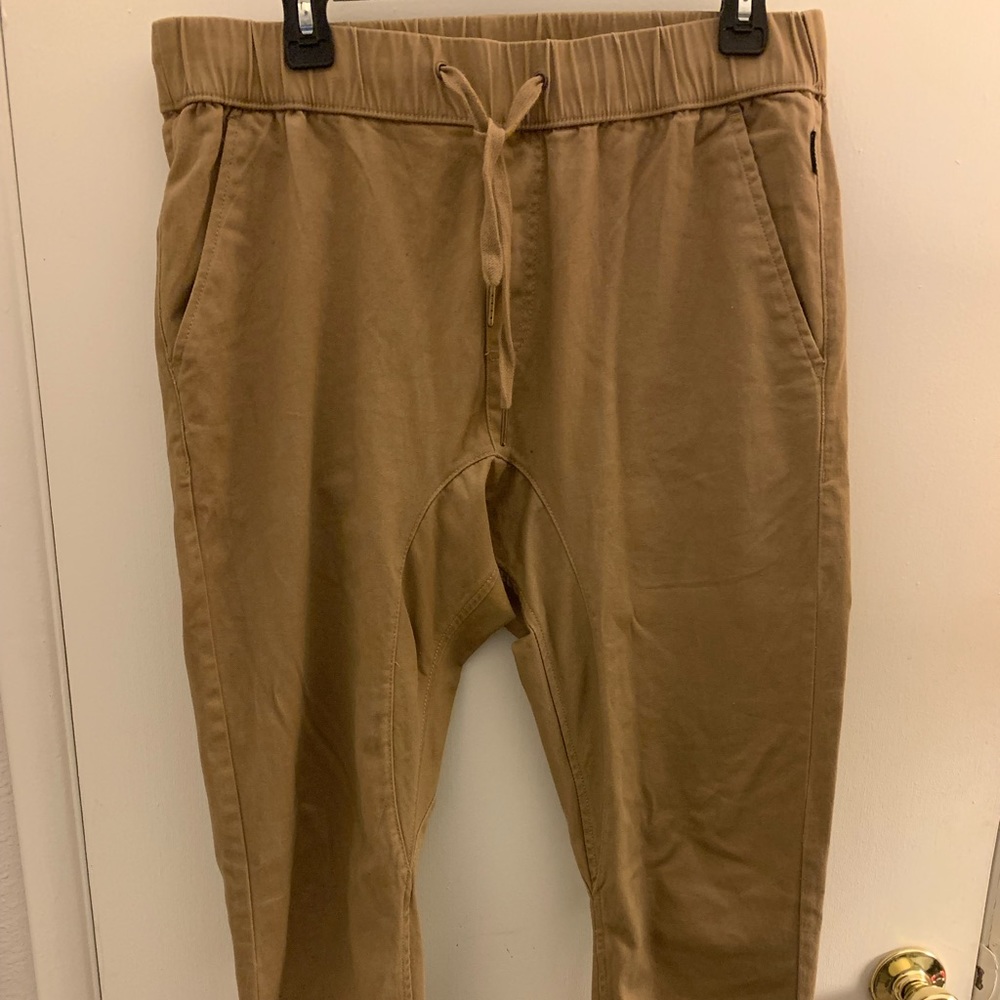 Joggers in khaki color